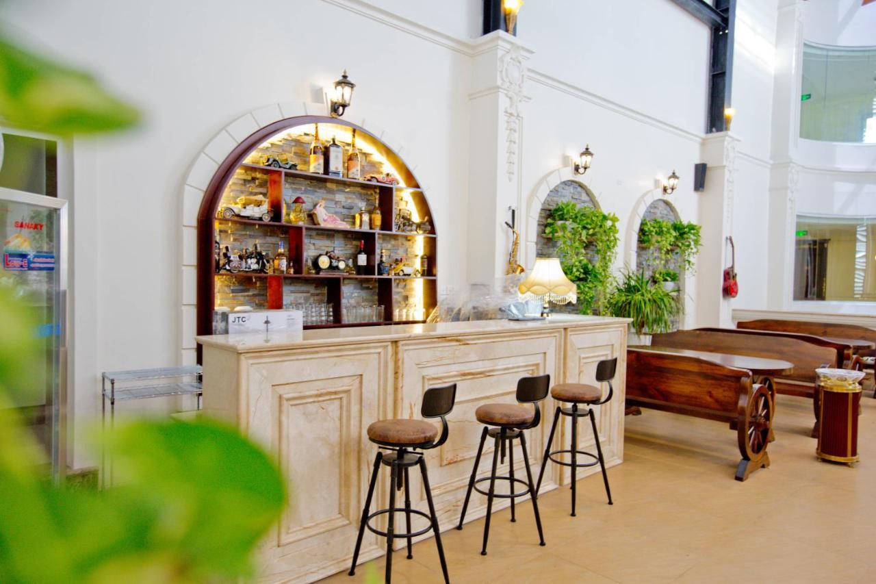 Thai Ha Luxury Hotel Cho Moi  ภายนอก รูปภาพ