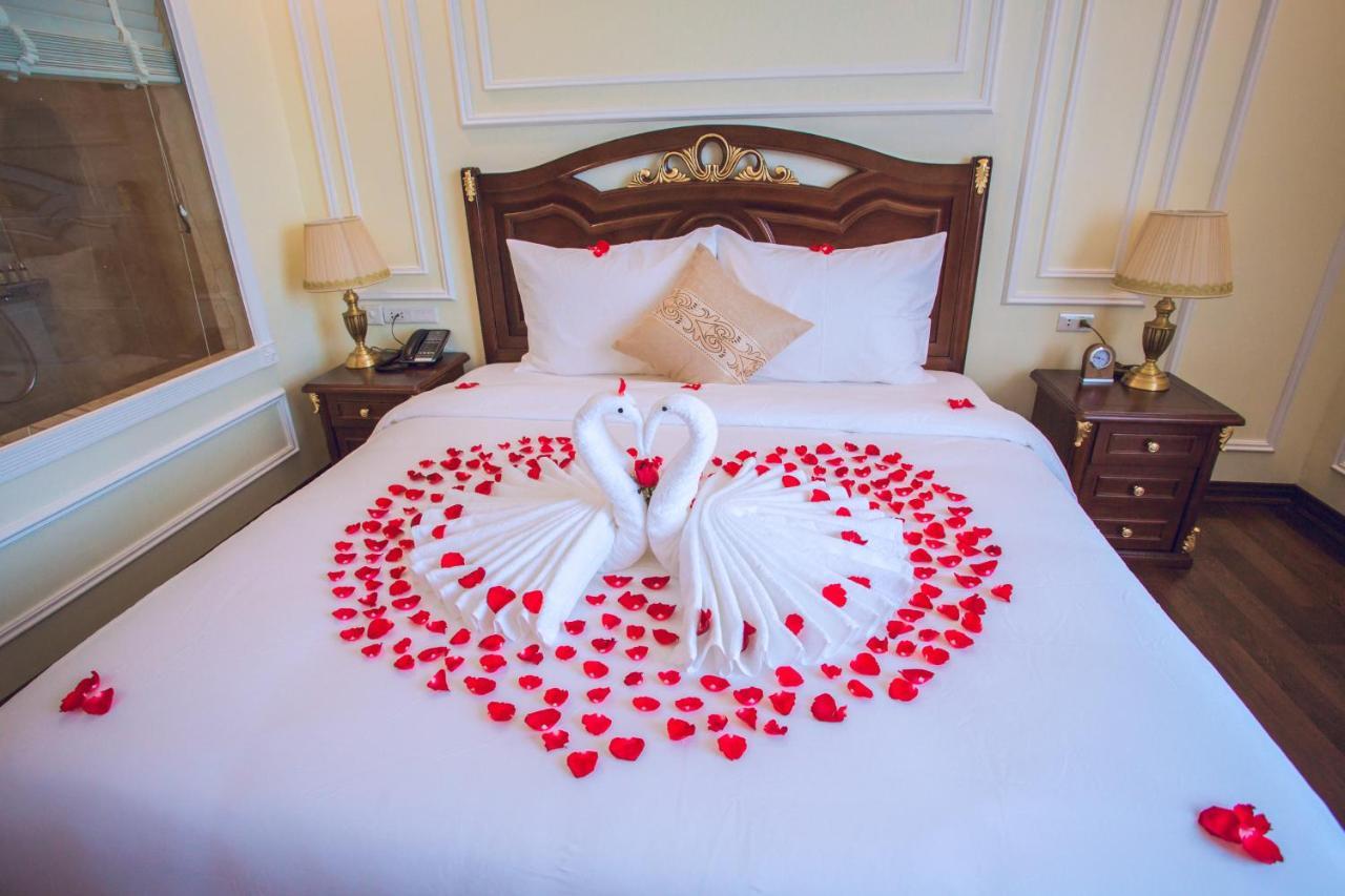 Thai Ha Luxury Hotel Cho Moi  ภายนอก รูปภาพ